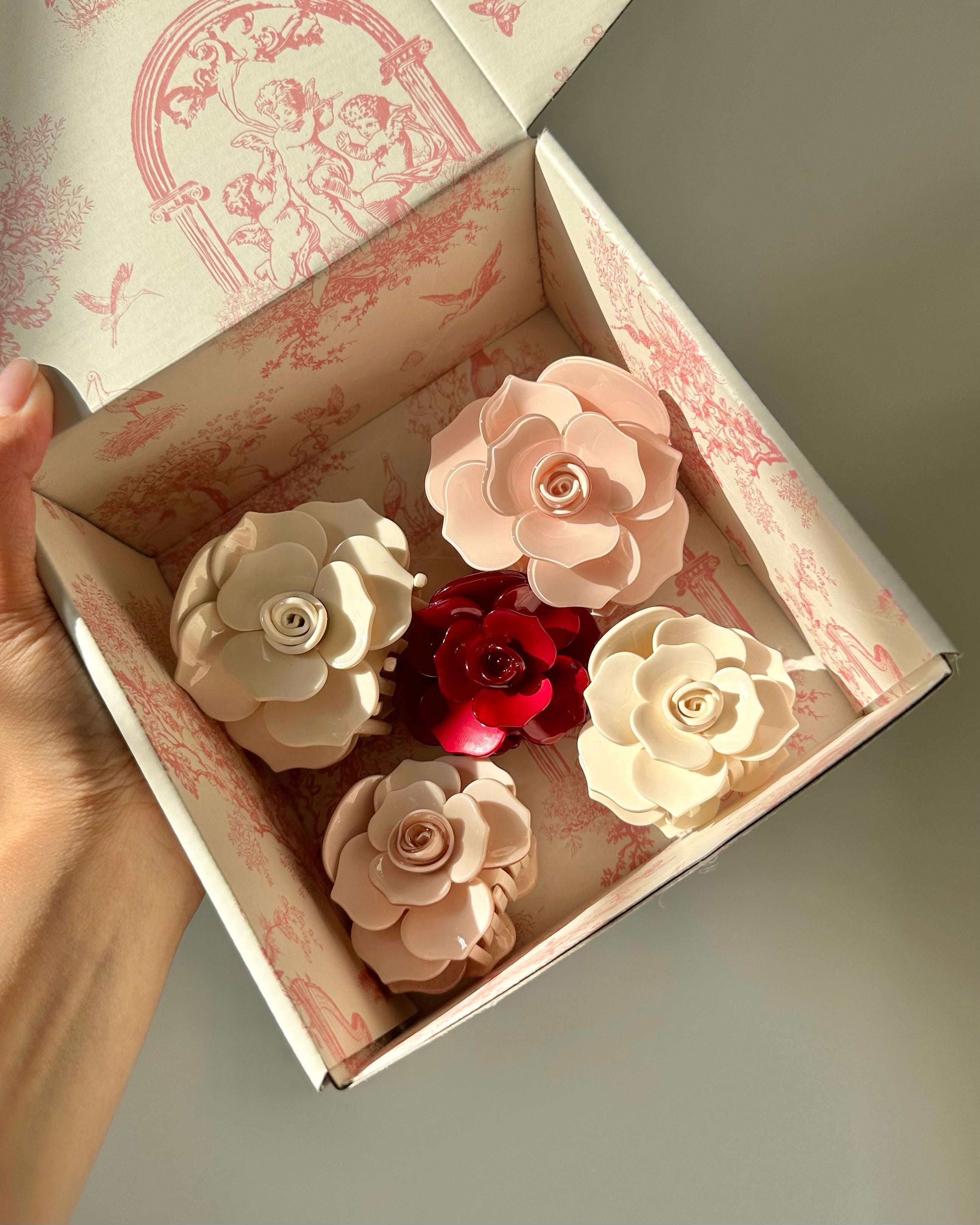 The Rose Clip