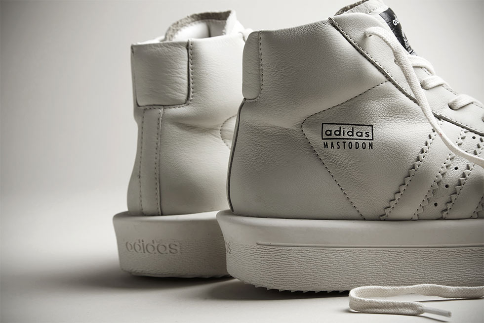 Adidas × RICK OWENSのコラボモデル「RO MASTODON PROMODEL」が3カラー
