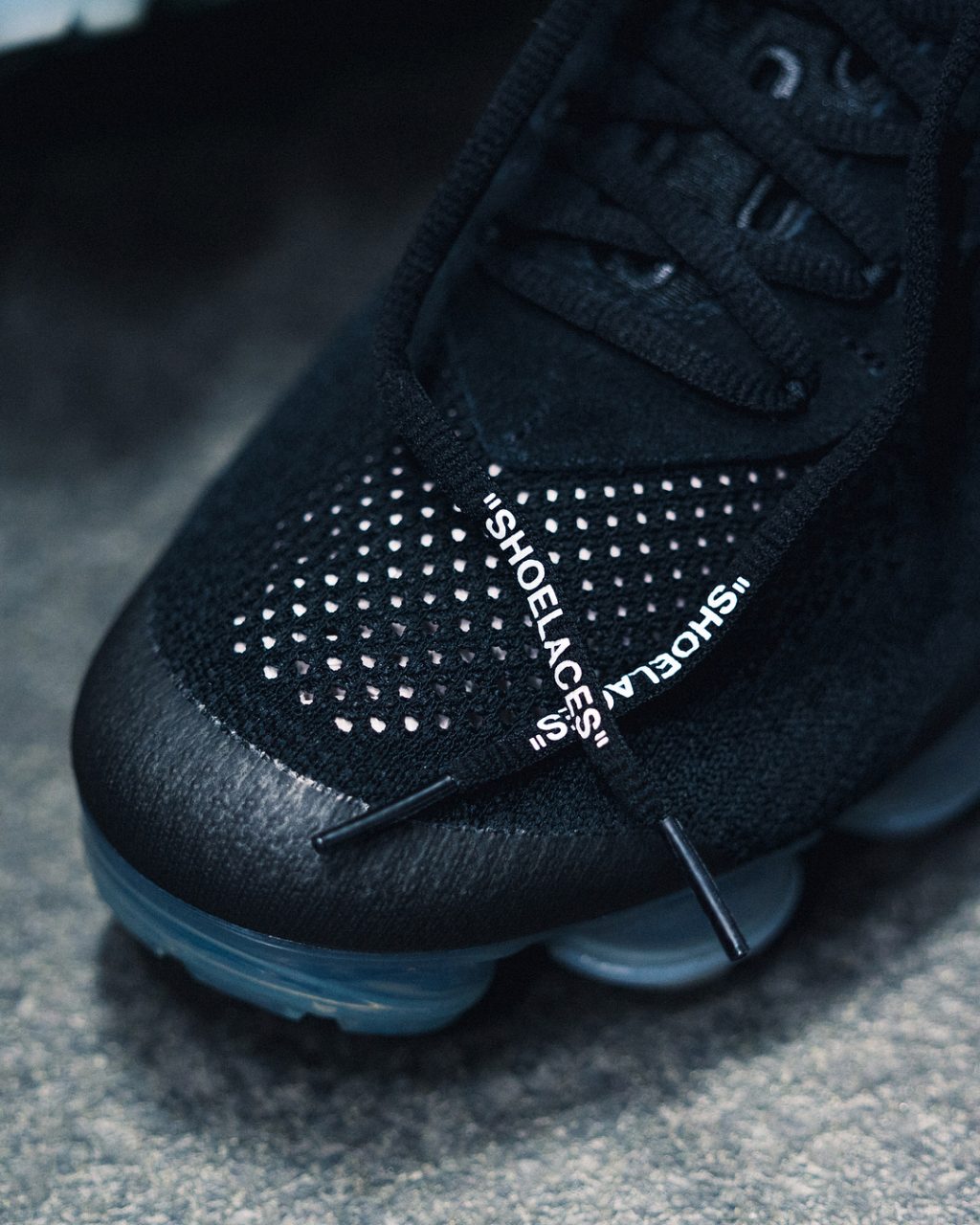 OFF-WHITE × NIKE AIR VAPORMAXが3/30に国内発売予定【販売店舗を随時