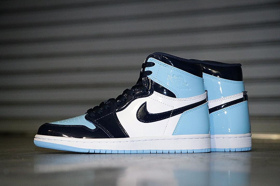 NIKE AIR JORDAN 1 HIGH WMNS BLUE CHILL UNCが3/14に国内発売予定【直