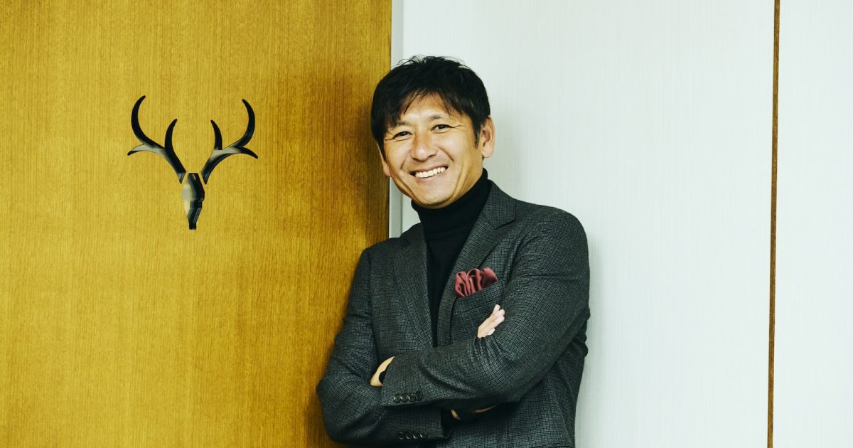 鹿島優勝の裏側。中田浩二「鬼木監督は鈴木優磨にも指摘。ベテランも