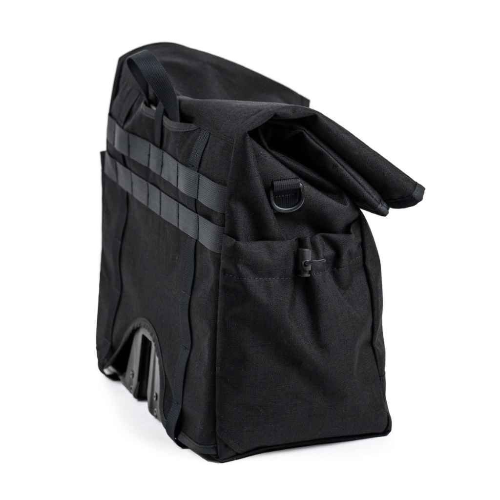 FAIRWEATHER* brompton bag (black) - BLUE LUG GLOBAL ONLINE STORE