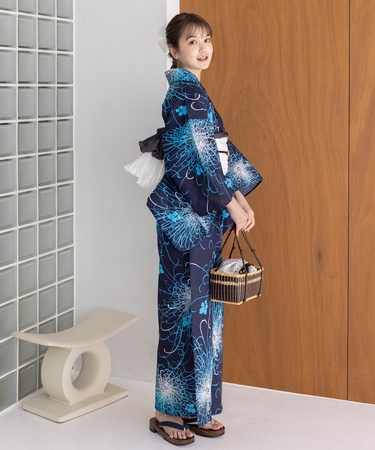こだわり浴衣5点セット(浴衣/帯/下駄/腰紐/着付け冊子) 変わり織生地