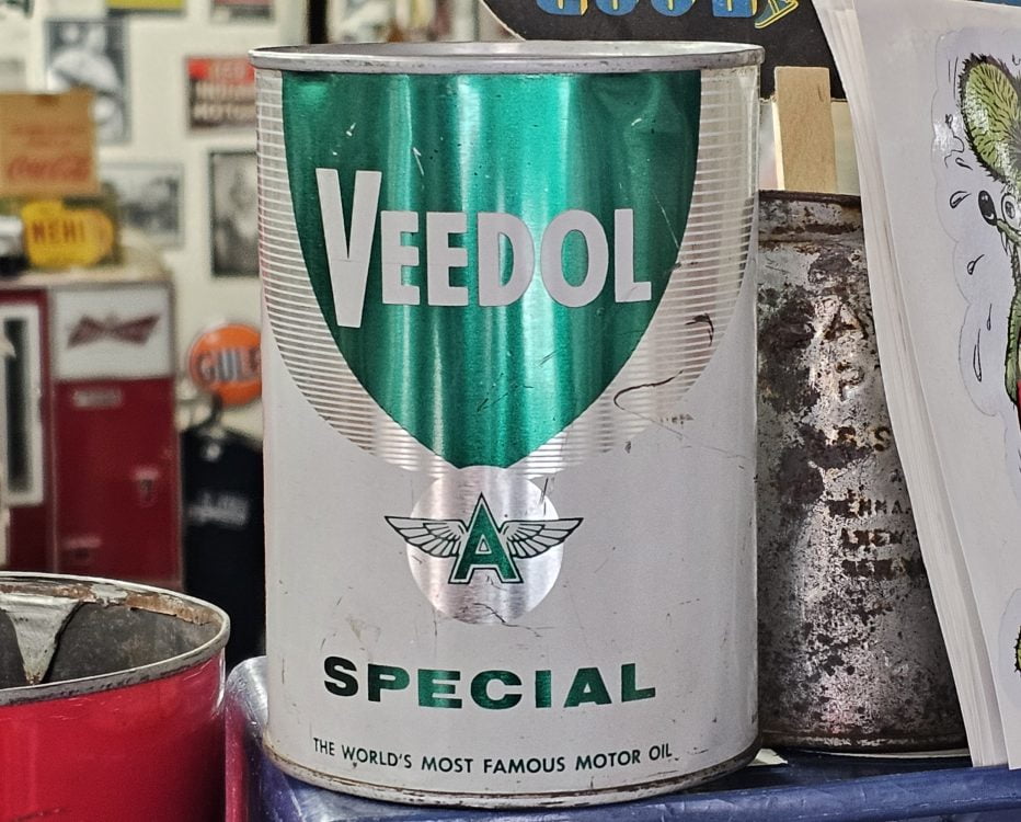 Veedol Special Motor Oil Can, Quart 1950s Can Still Full
