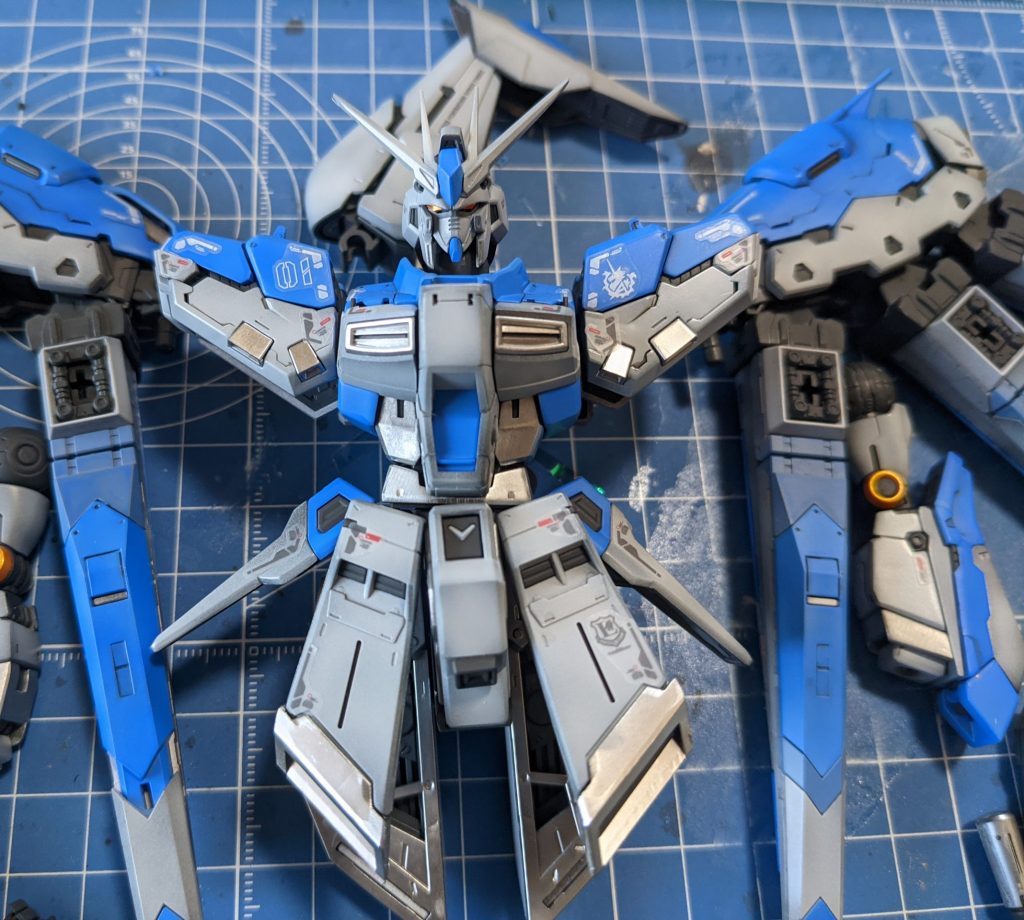 RG 1/144 Hi-νガンダム 塗装