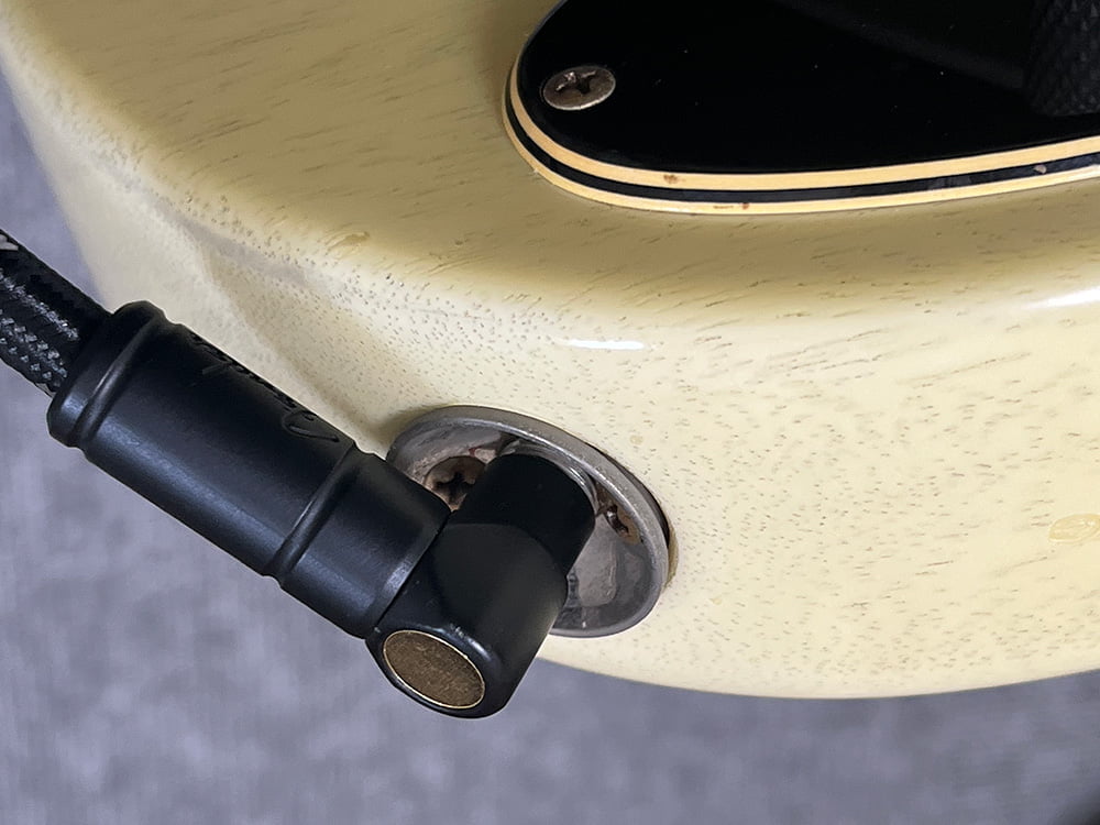 Fender Deluxe Series Instrument Cable」レビュー − テレキャスの