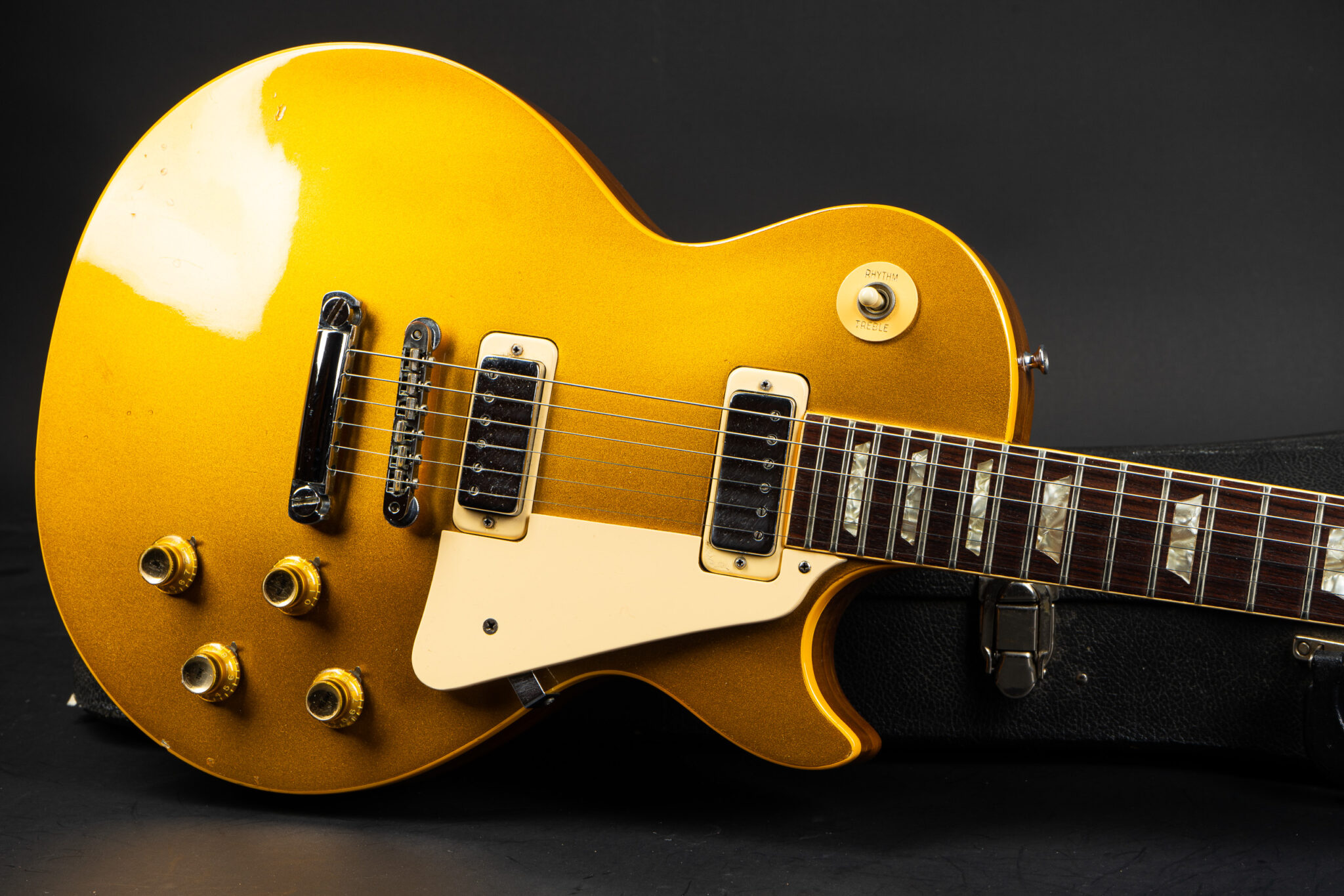 1974 Gibson Les Paul Deluxe – Goldtop – GuitarPoint