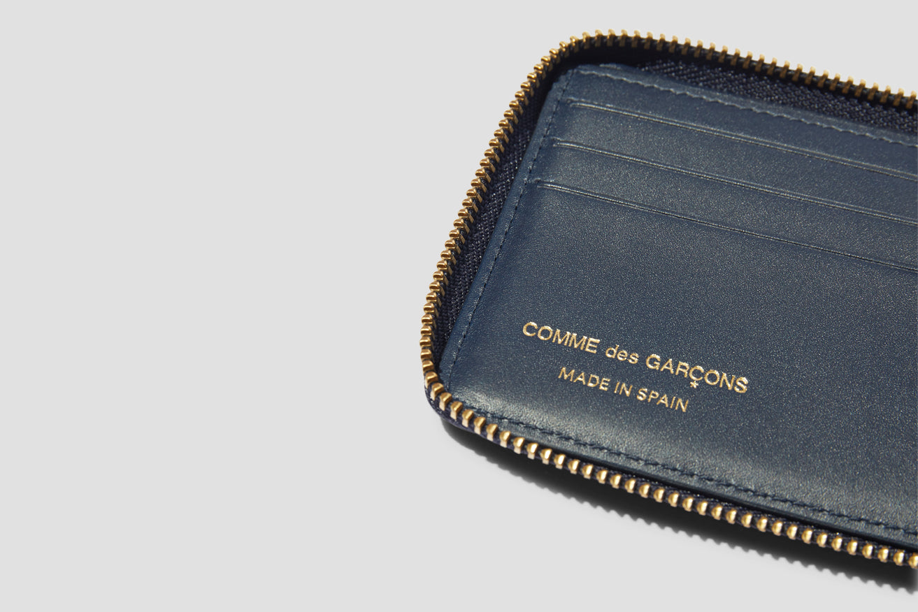 COMME DES GARÇONS WALLET CLASSIC SA7100 Navy – HARRESØ