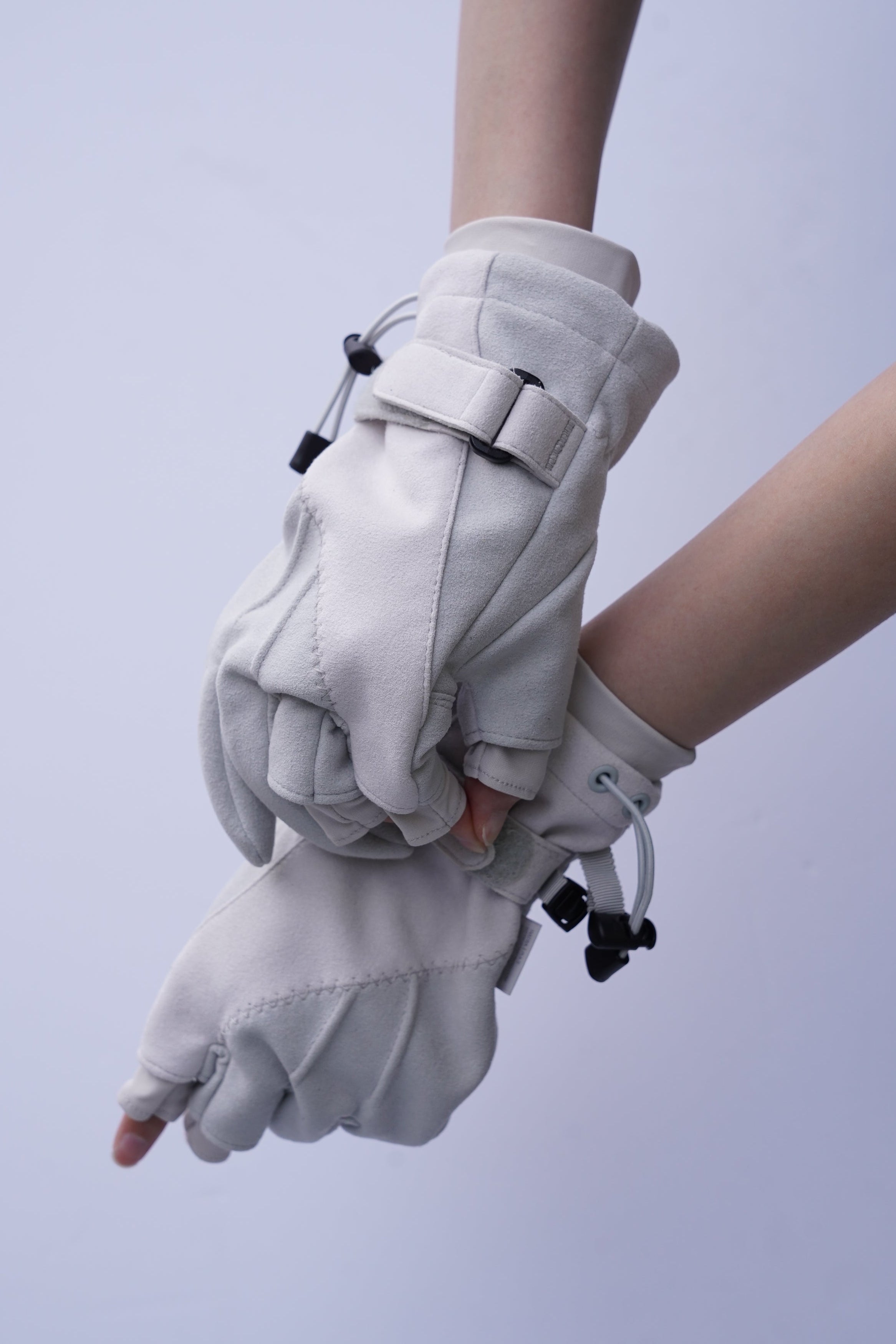 Study Gloves / white – HATRA OFFICIAL