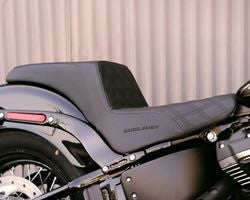 SaddleMen Explorer スペシャルシート ローライダーS、スポーツ