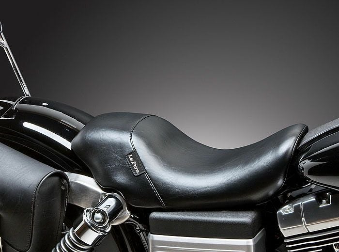ダイナ(DYNA)シート 2004～2005年｜ハーレーカスタムパーツ専門店