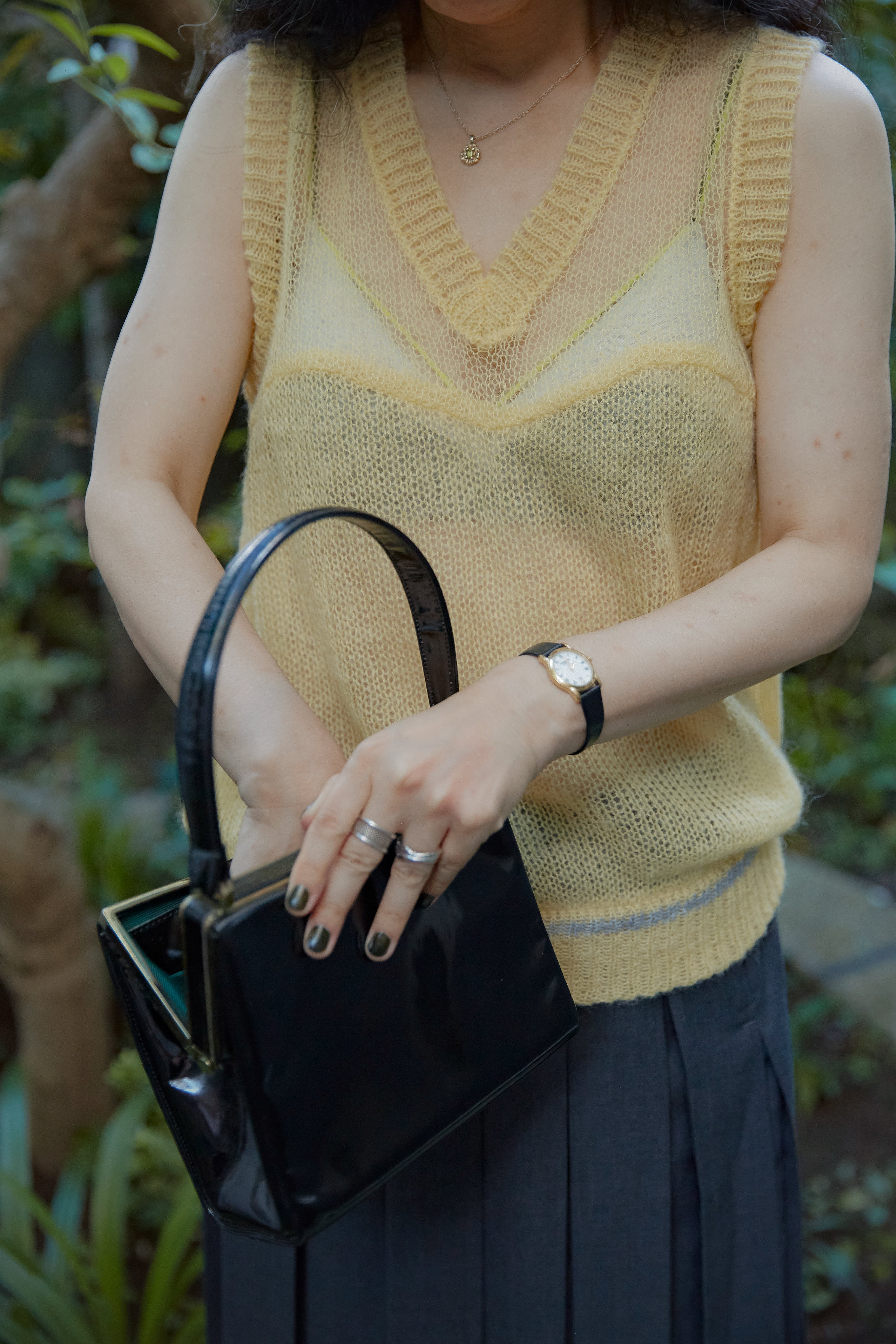 Bookworm's knit vest – HEAP