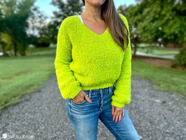 Olivia V-Neck Sweater (Printable Version) - Heart Hook Home