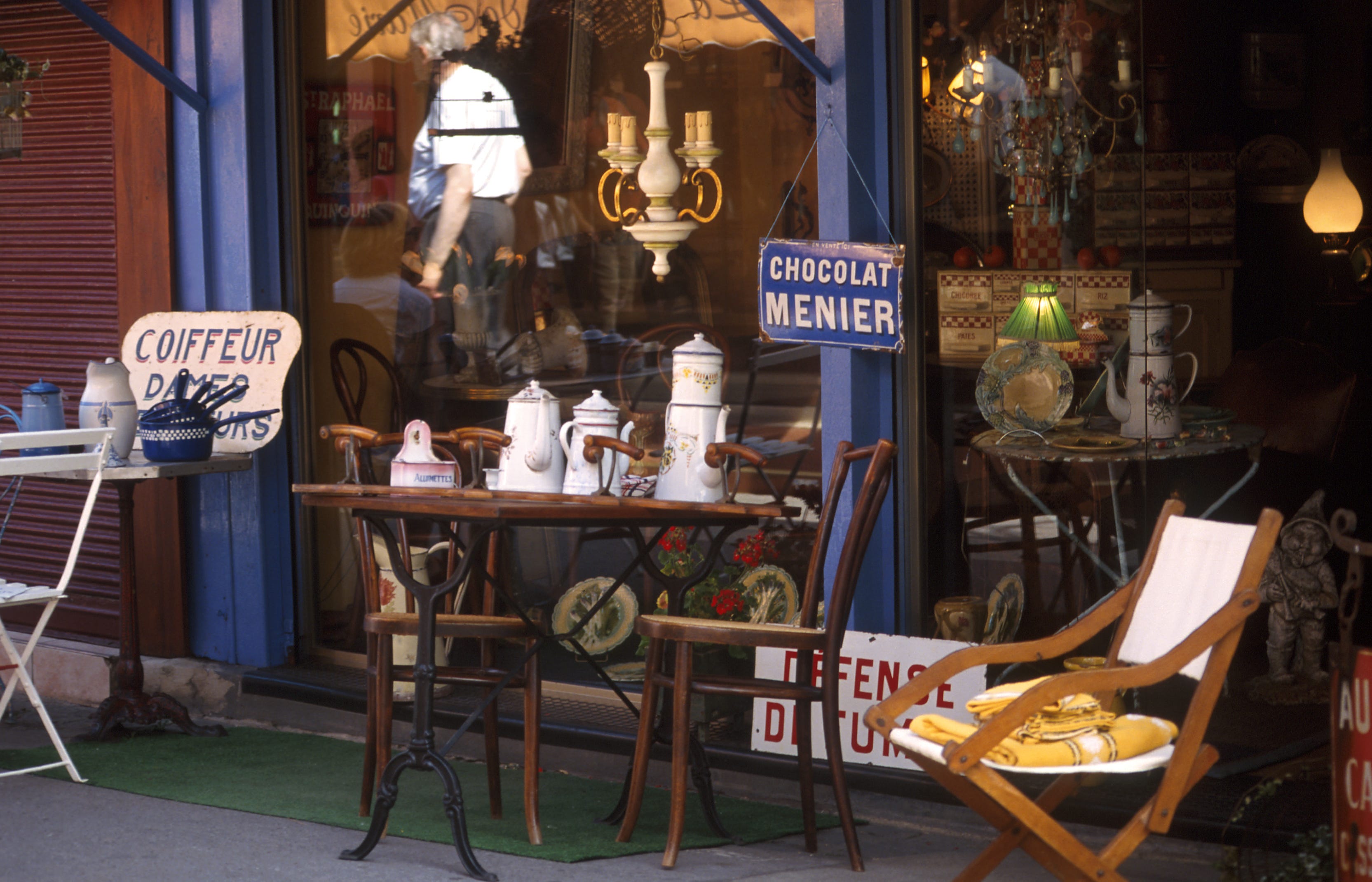 fleas-from-st-ouen-paris-flea-