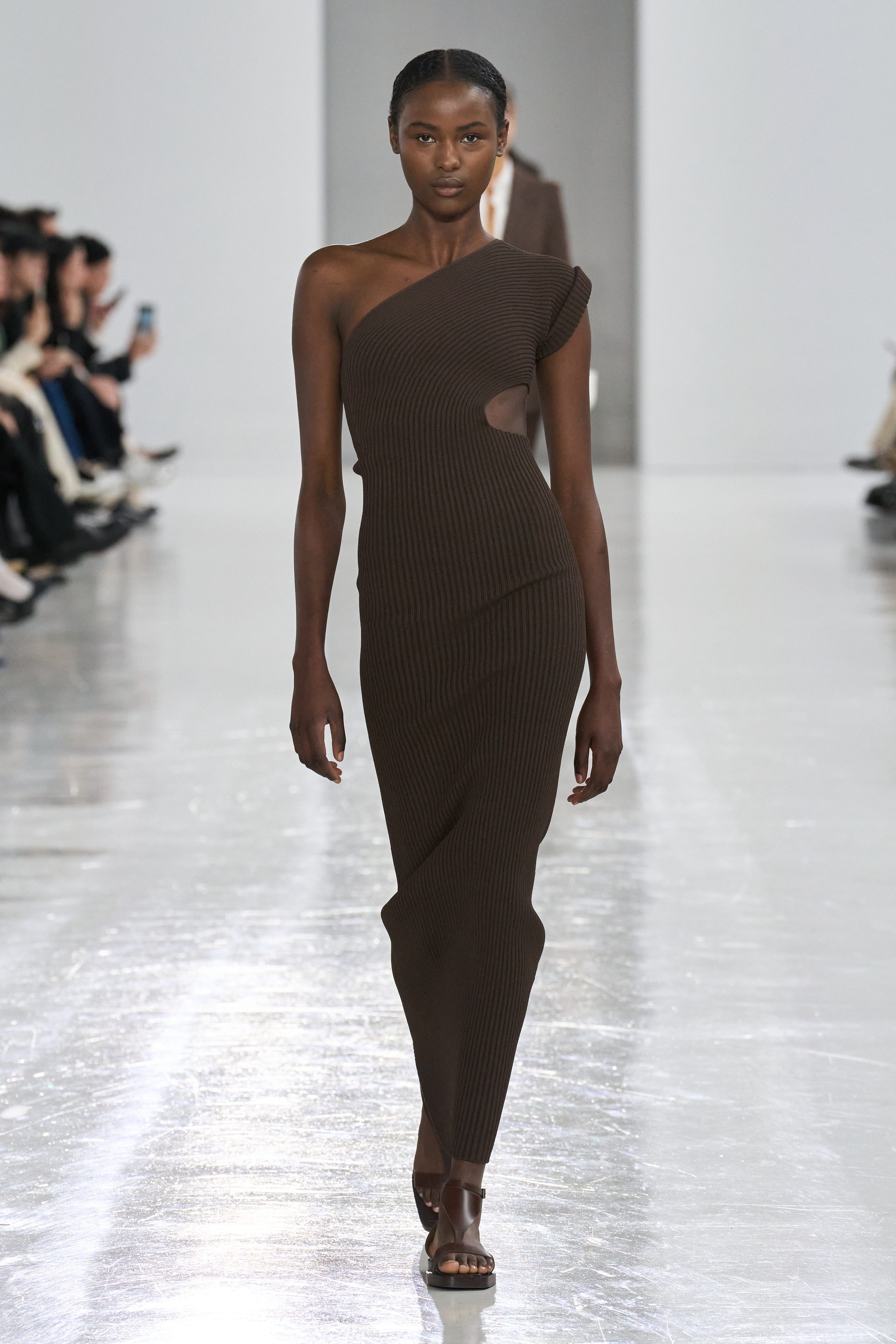 マックスマーラ（MAX MARA）」2025春夏コレクション | ファッション