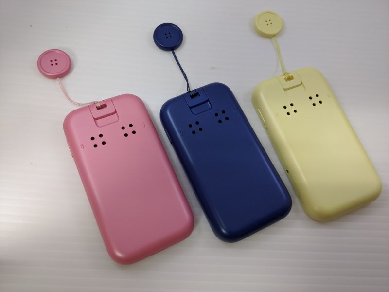 NTTドコモ SH－03M キッズケータイ モックアップ 3色セット