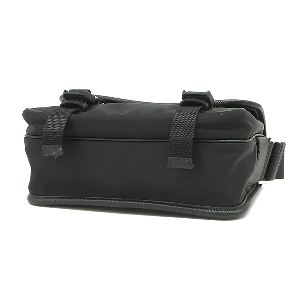 Re-Nylon ブラック メッセンジャーバッグ 2VD034 Black Re-nylon And
