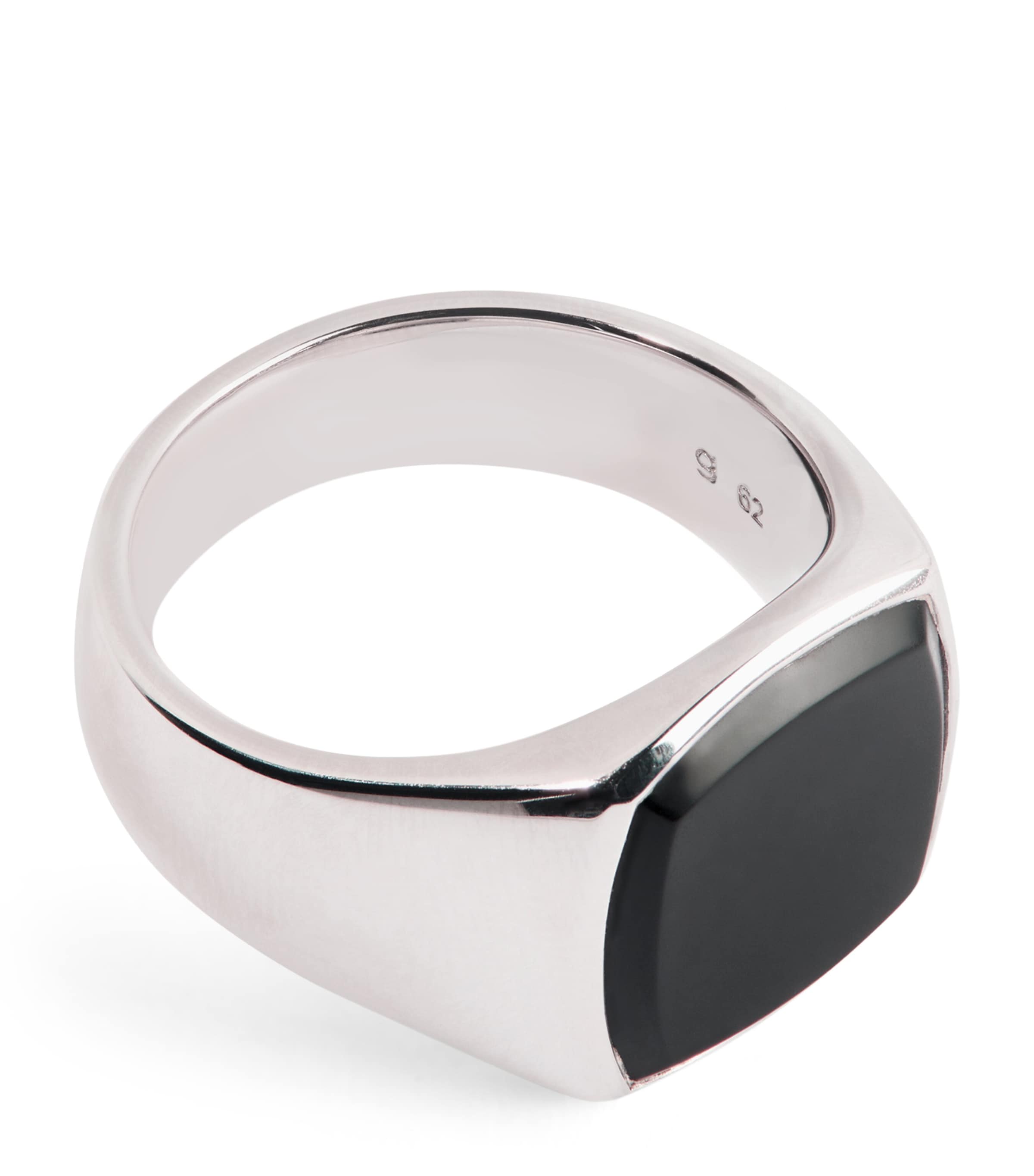 Tom Wood Polished Onyx Kay Signet Ring | Harrods US