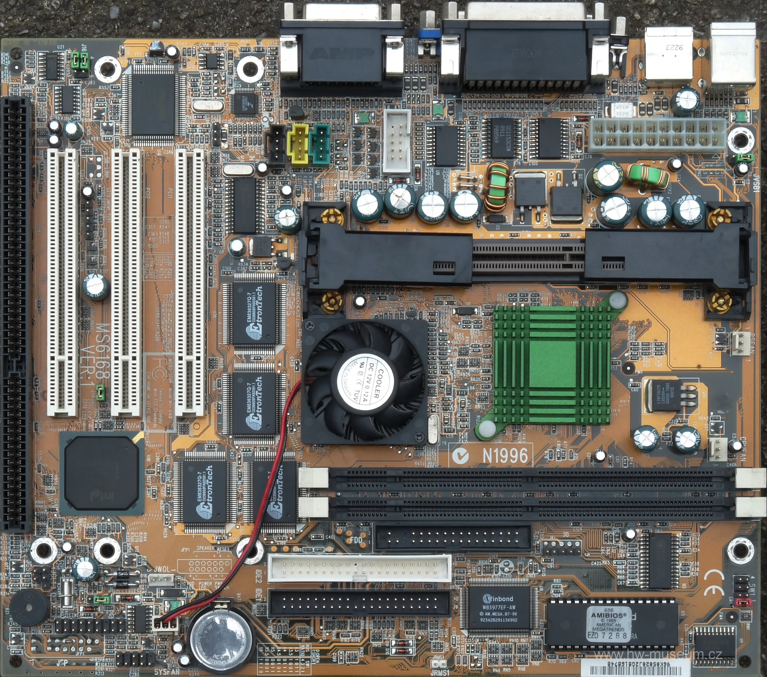 MSI MS-6168 V1 - Hardware museum