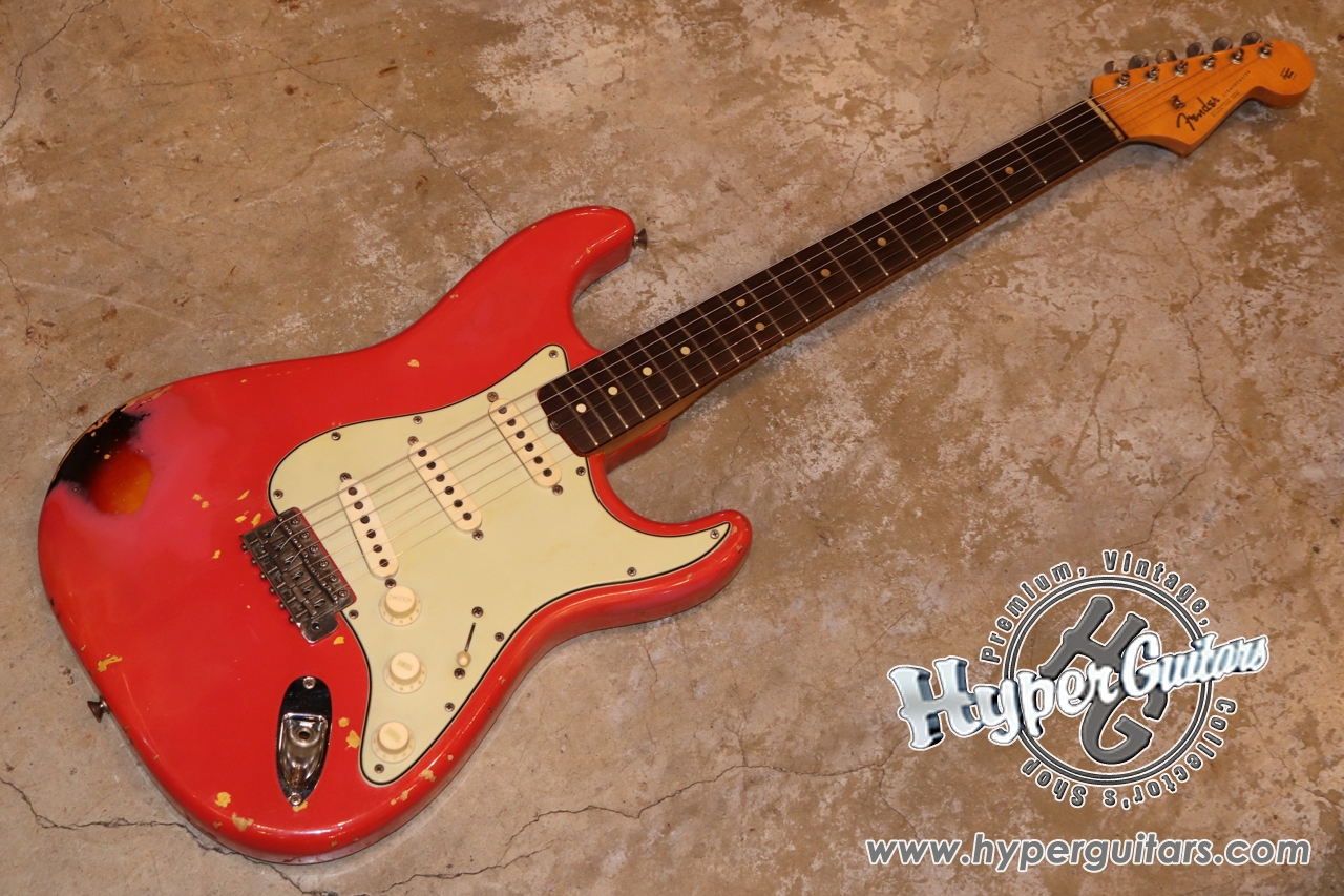 Fender '64 Stratocaster - フィエスタレッド / ローズ - ハイパー