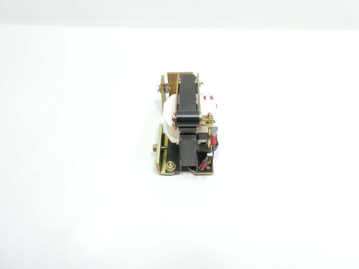 Schneider 889772 Under Voltage Release 138.8/3457ohm | eBay