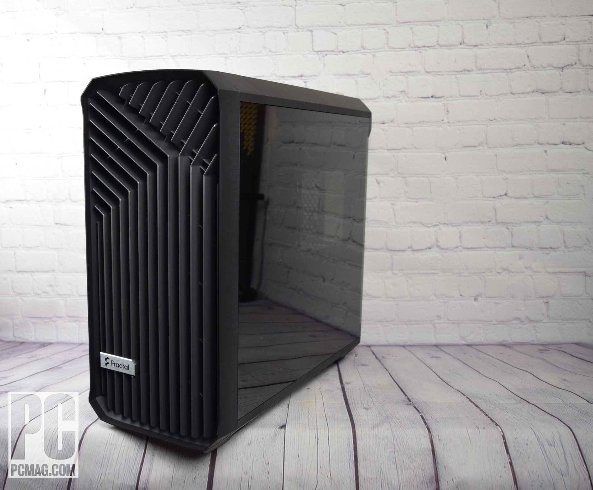 Fractal Design Torrent RGB - Review 2021 - PCMag Middle East
