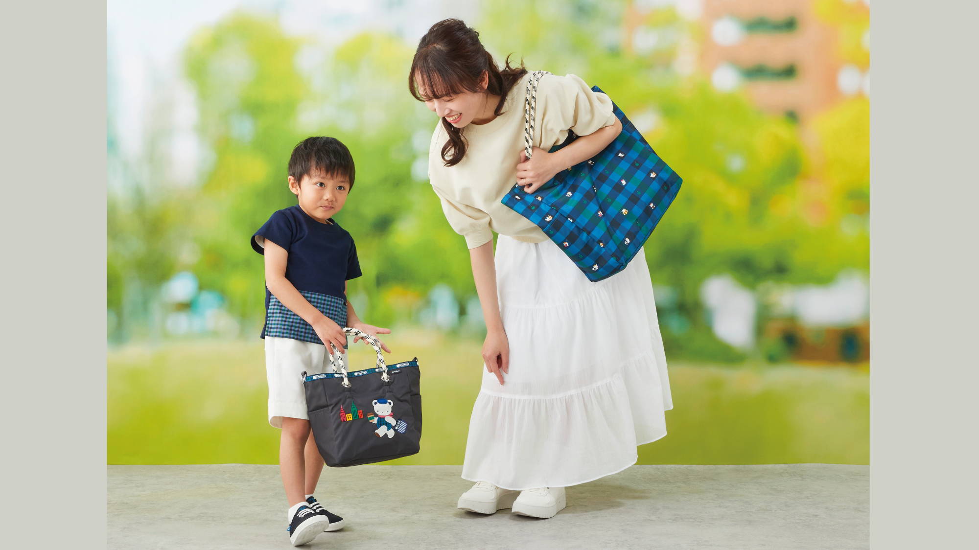 LeSportsac×familiar第3弾！デイリーからお仕事まで、家族でシェアして