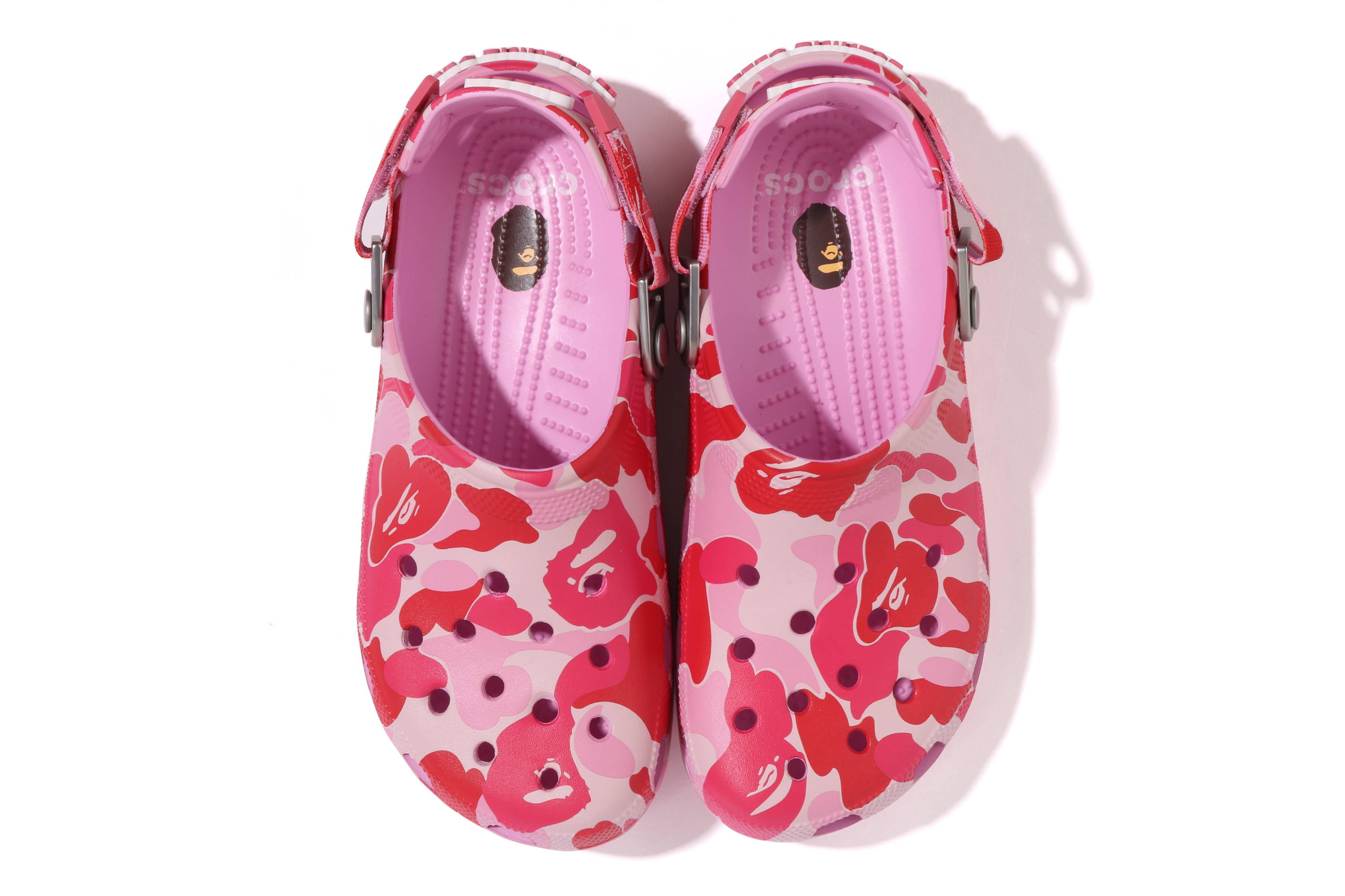 A BATHING APE®︎ × Crocs | bape.com