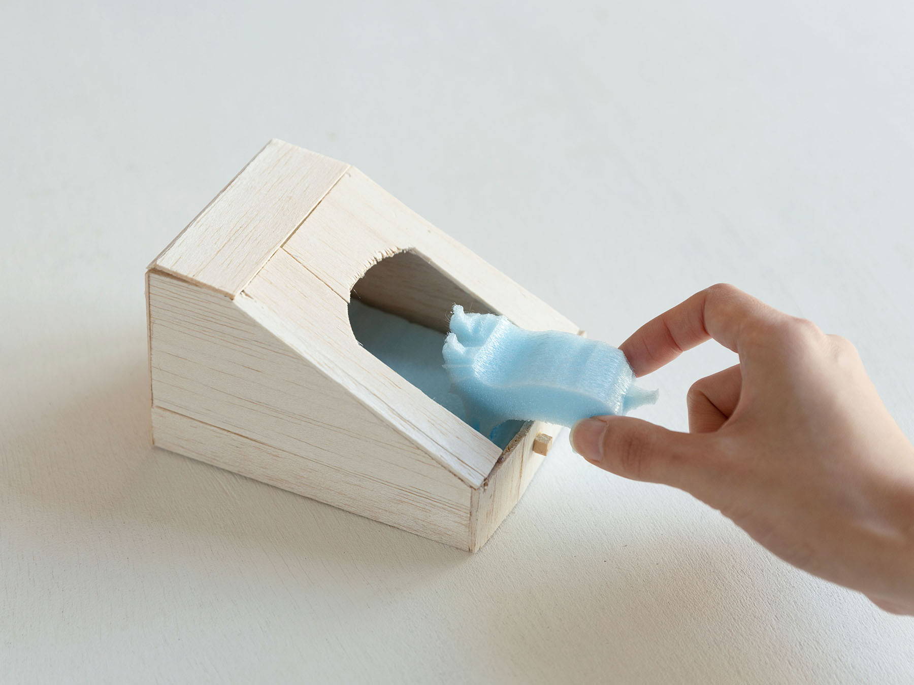 商品開発ストーリー】桐のトイレカバーができるまで – Orné de Feuilles