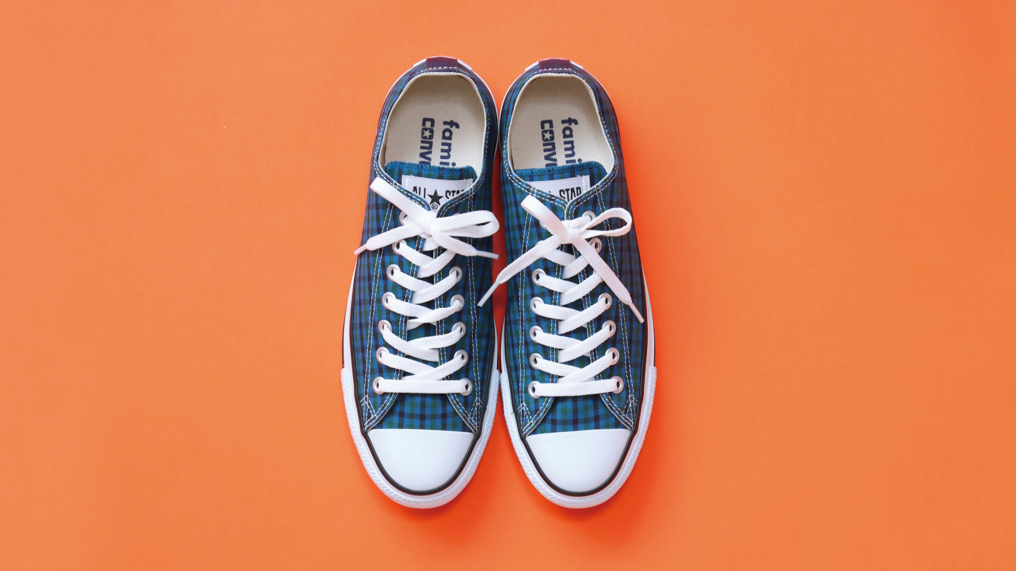 CONVERSE×familiar 第2弾 「ALL STAR」に青系ファミリアチェックが新