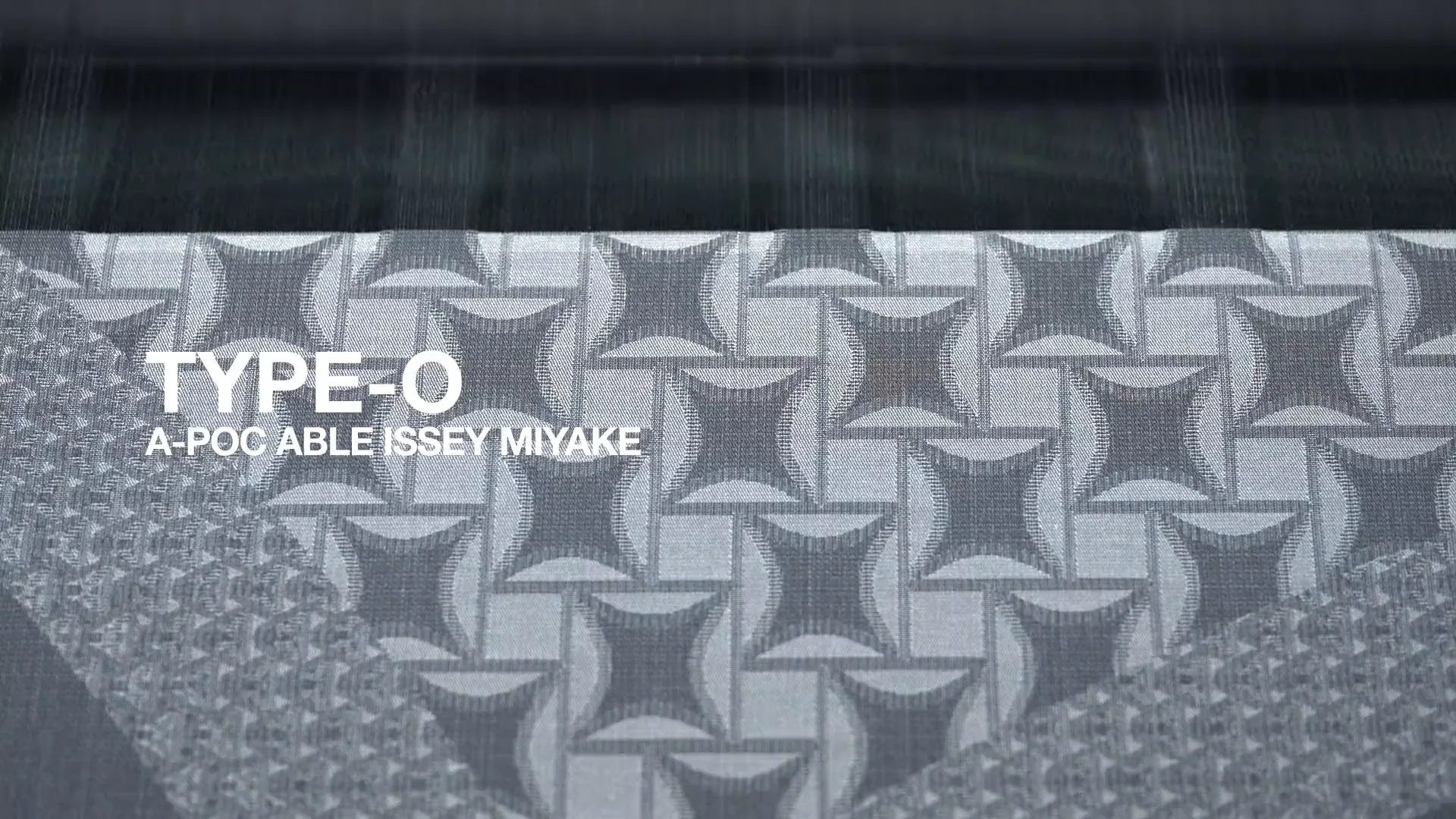 TYPE-O」ものづくりムービーを公開 – isseymiyake.com