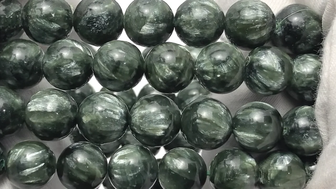 セラフィナイト（産地・ロシア） ラウンド10mm ブレスレット｜天然石