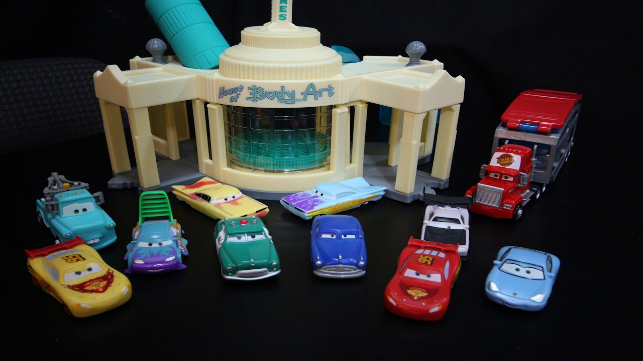 Disney Cars Ramones House of Body Art Shop - Color Changers Toys