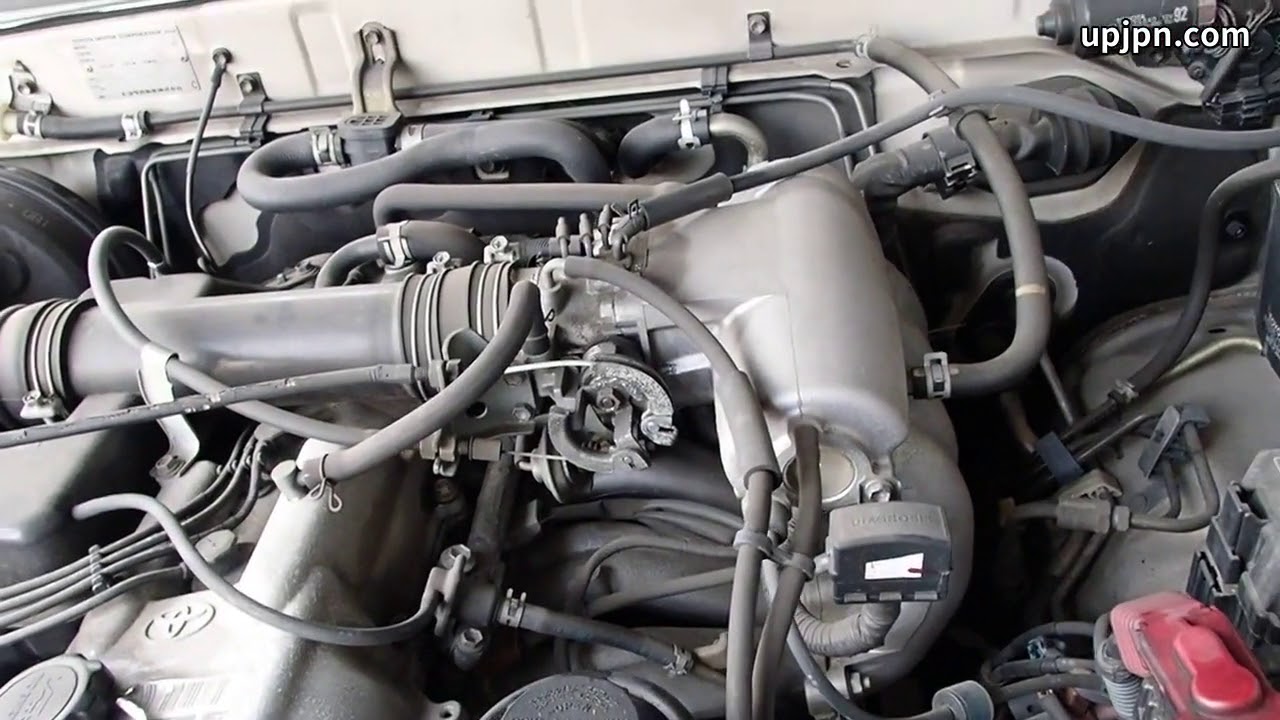 トヨタ ハイラックスサーフ(RZN185W) エンジン始動テスト 180系 185