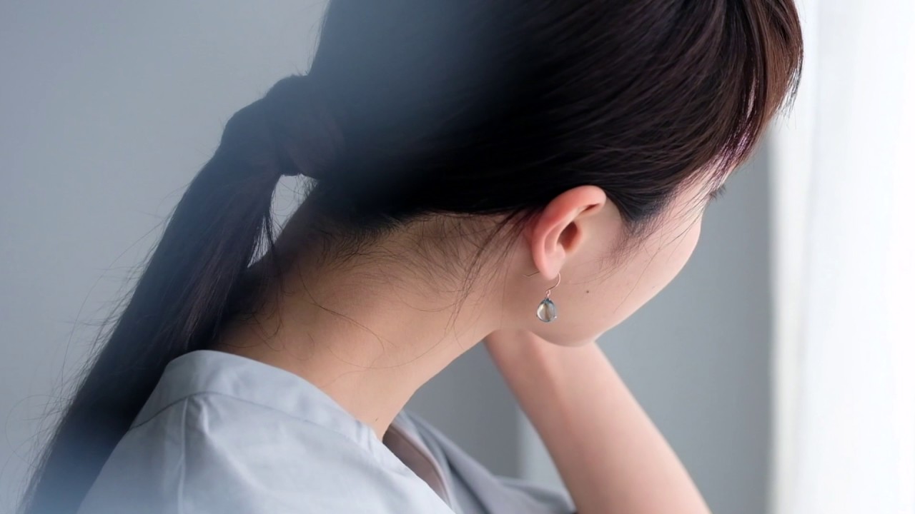 最長2カ月待ちとなったジュエリーの新作『Shizuku』ピアス、販売開始