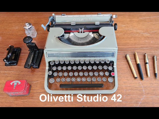 Old typewriter Olivetti Studio 42 (1941) & how to draw lines with