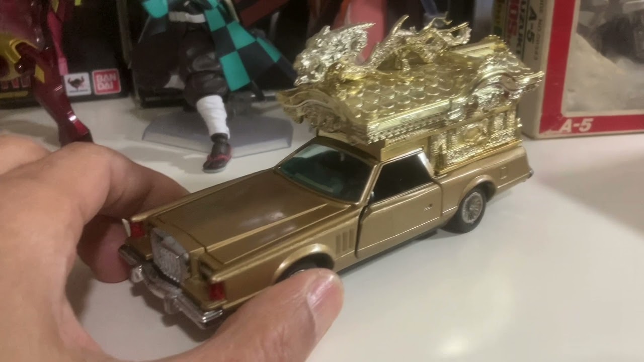 ダイヤペットのミニカー 神宮寺宮式四方破風大龍造り 霊柩車 - YouTube