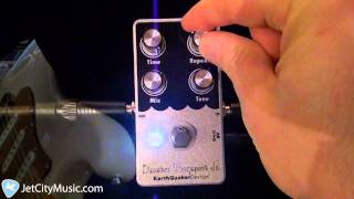 EarthQuaker Devices Disaster Transport Jr. - YouTube