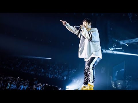UVERworld】TAKUYA∞ ライブでの癖強登場！！世界のミュージシャン