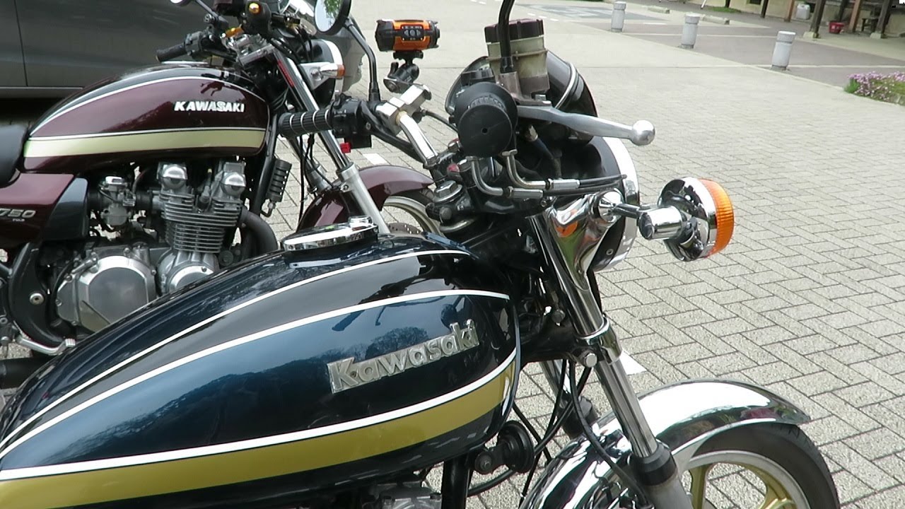 A thorough comparison of the Showa air-cooled Z and the Heisei