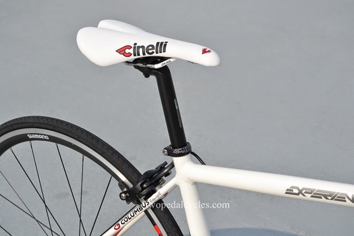 完成度の高い 2014 Cinelli EXPERIENCE 105 MIX完成車（チネリイクス