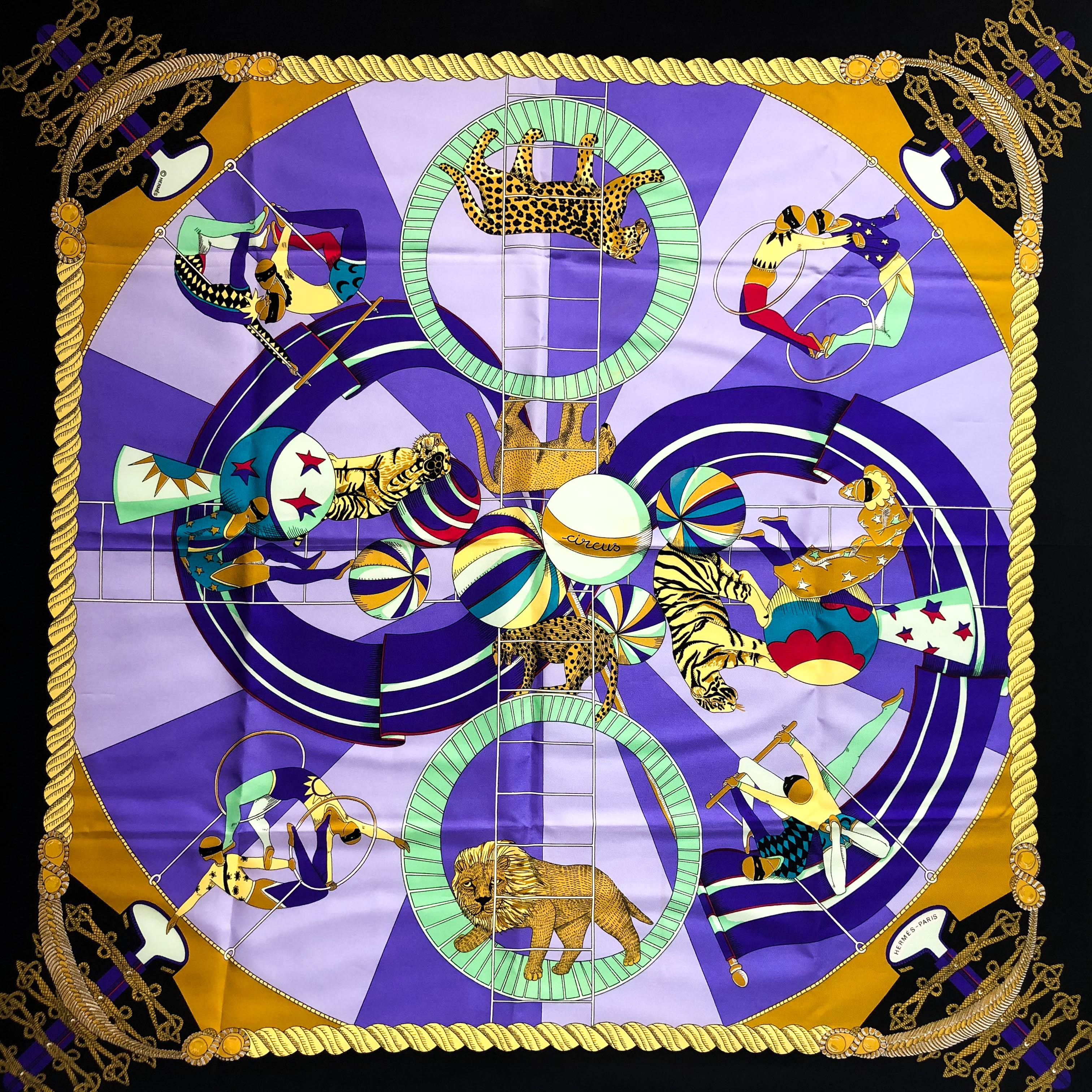 Circus – The World of Hermes© Scarves