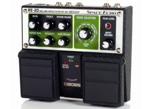 Boss RE-20 Space Echo | ChasingGuitars