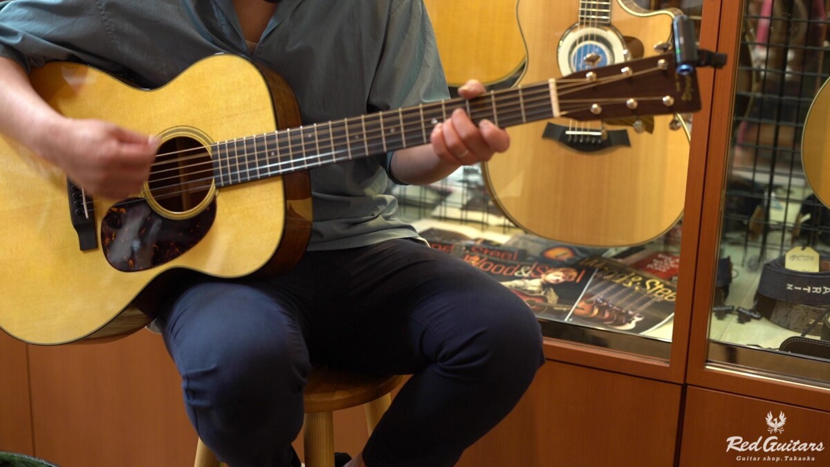 一緒に歳を重ねていくギター」Martin 000-18 Standard - Red Guitars