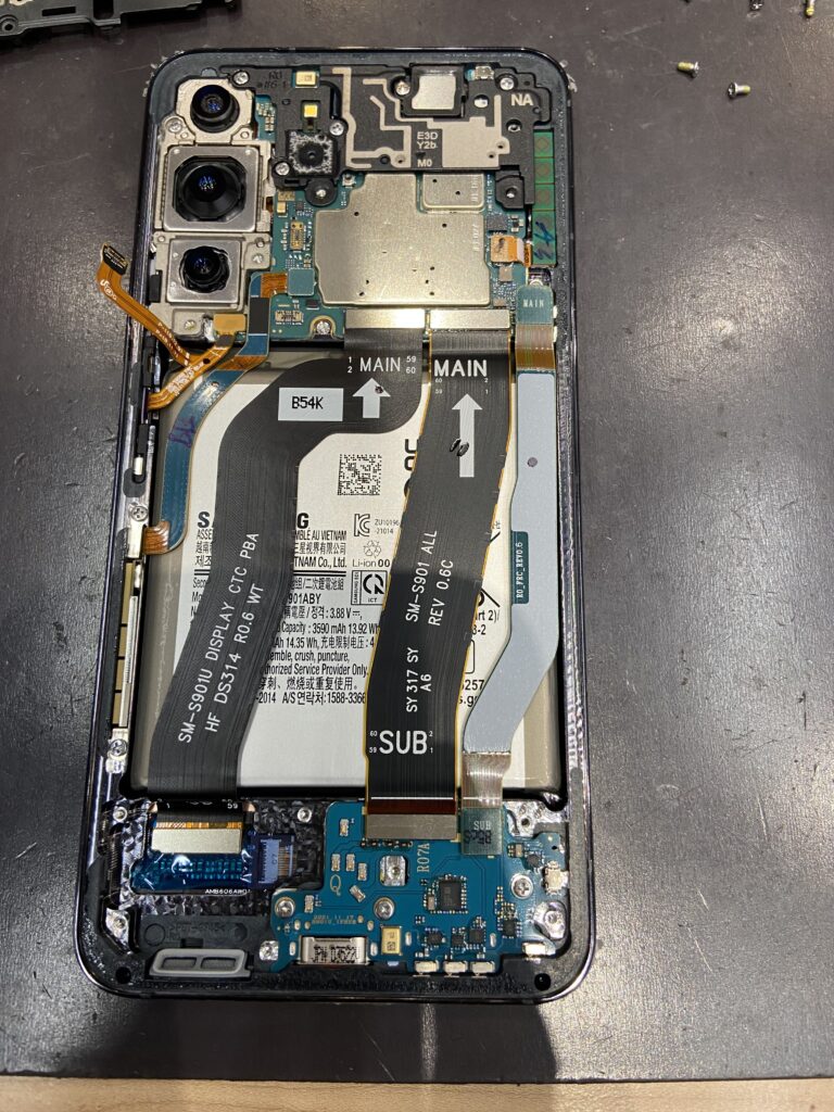 鹿児島店】GALAXY S22 バッテリー交換修理【鹿児島市よりご来店