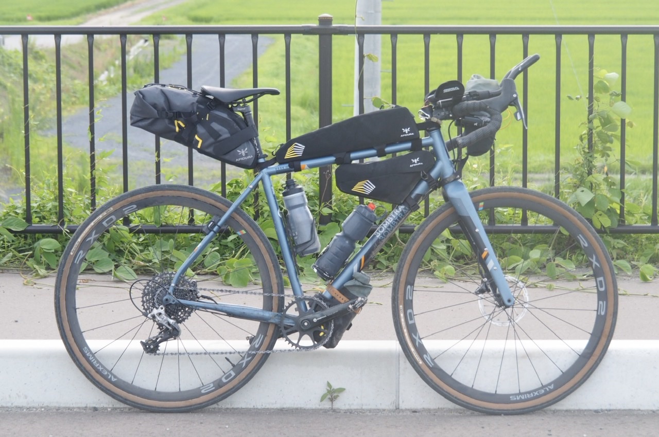 レビュー】『Apidura：エクスペディションサドルバッグ9L』大容量で