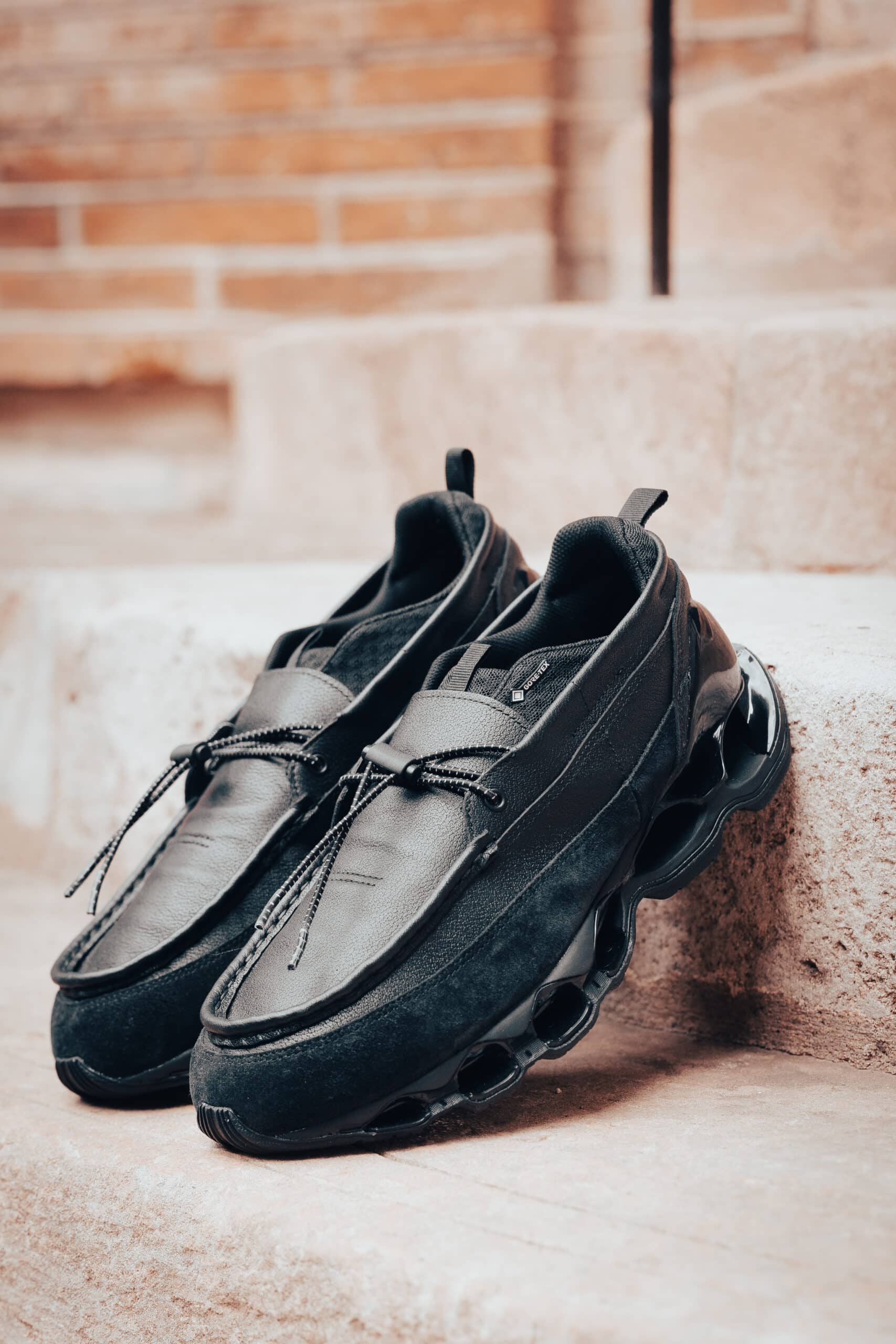 MIZUNO Wave Prophecy Moc 