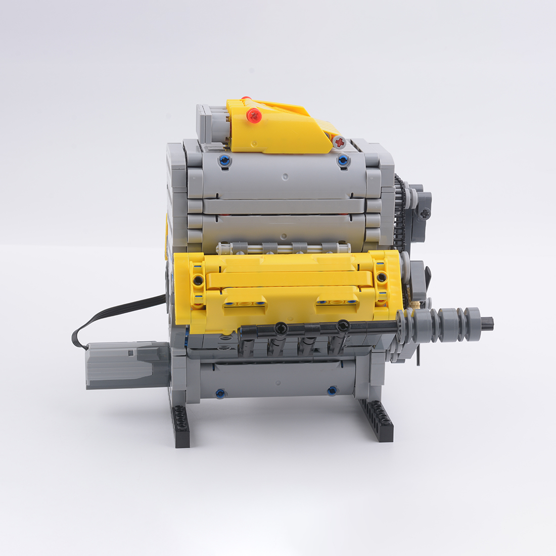 MOC-60662 Crossplane V8 Engine Dynamic | Medievalbrick.com