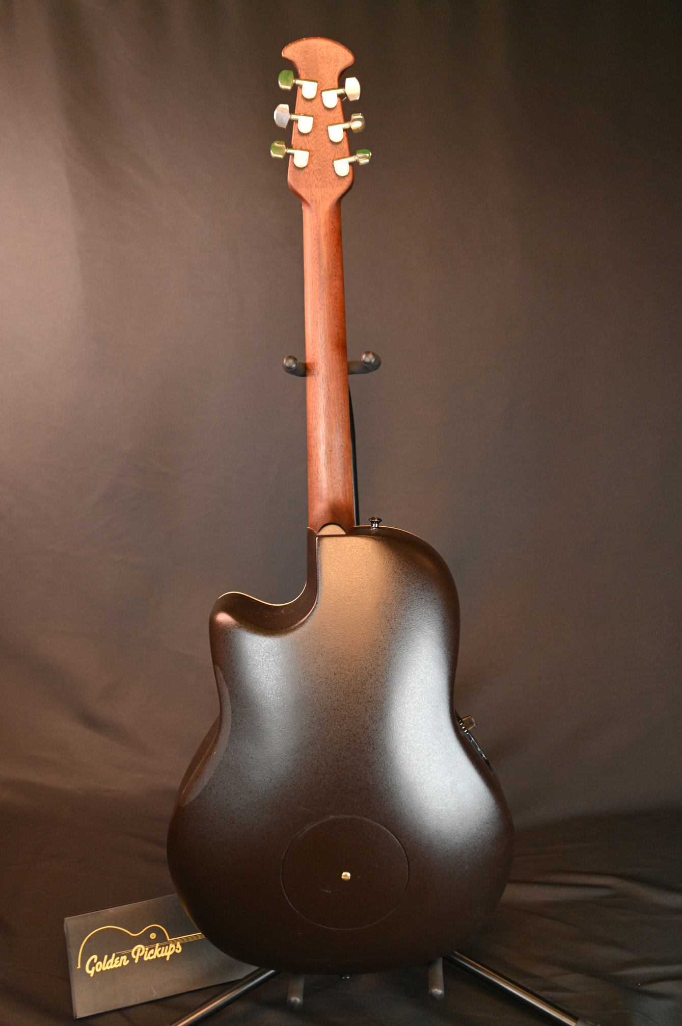Ovation 6768 Elite Standard ハードケース付き Ovation 6768 Elite