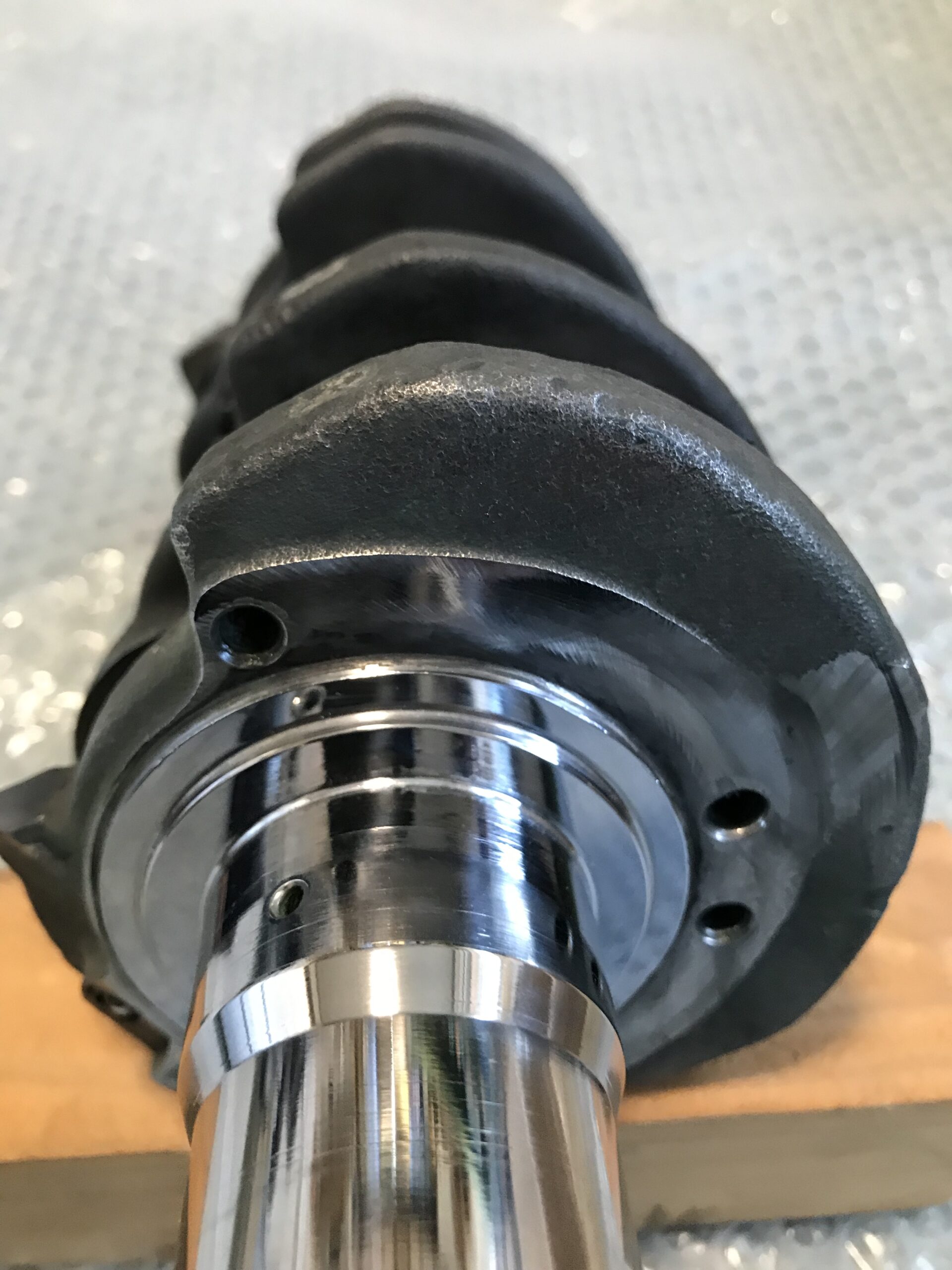 HONDA CB400Tクランクシャフトのスラスト部を肉盛り硬質クロムメッキ